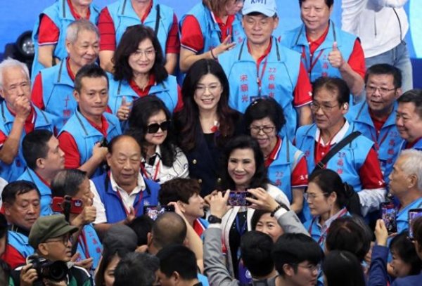 牛8配资 郑丽文喊“台湾不是提款机”，岛内作家揭国民党2028“大选”主轴